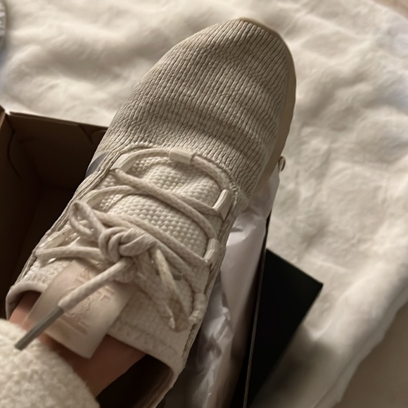 Adidas kapatir x great condition - Picture 3 of 4